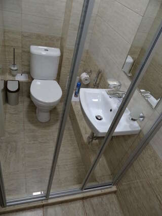 Гостиница Пулково Санкт-Петербург Стандартный номер с кроватью размера «king-size»-4